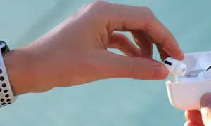 Czy AirPods mają GPS? Odkryj, jak je skutecznie zlokalizować
