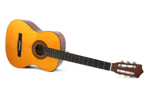 Klasyczna gitara z drewnianym korpusem, gotowa do zagrania pięknego akordu E.