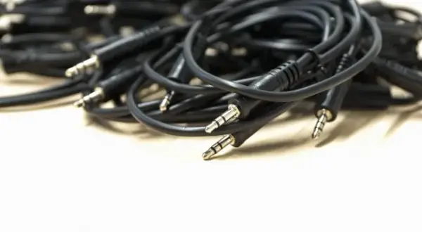 Jaki kabel do gitary elektrycznej - uniknij najczęstszych błędów